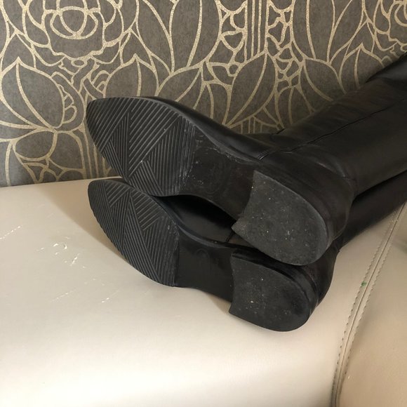 Browns Shoes - Leather Boots - Size 7 - Picture 4 of 4